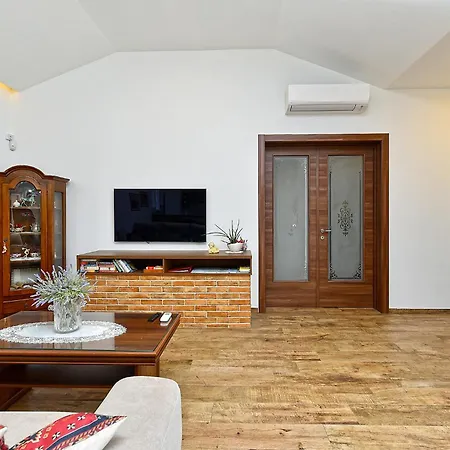 Сasa de vacaciones Olgica 2269 *