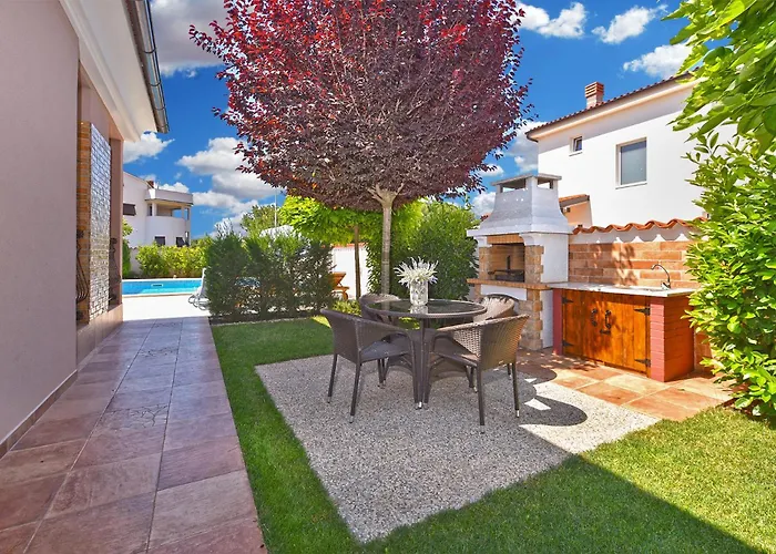 Olgica 2269 * Πούλα