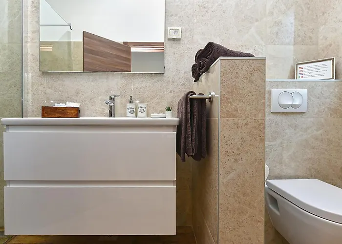 Olgica 2269 Πούλα