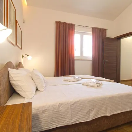 Holiday home Olgica 2269