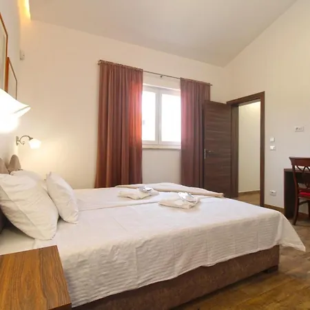 Holiday home Olgica 2269