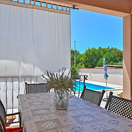 Olgica 2269 Holiday home