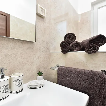 Holiday home Olgica 2269