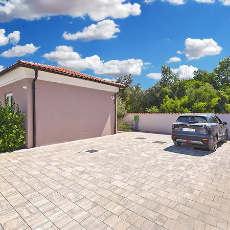 Vikendica Olgica 2269 *